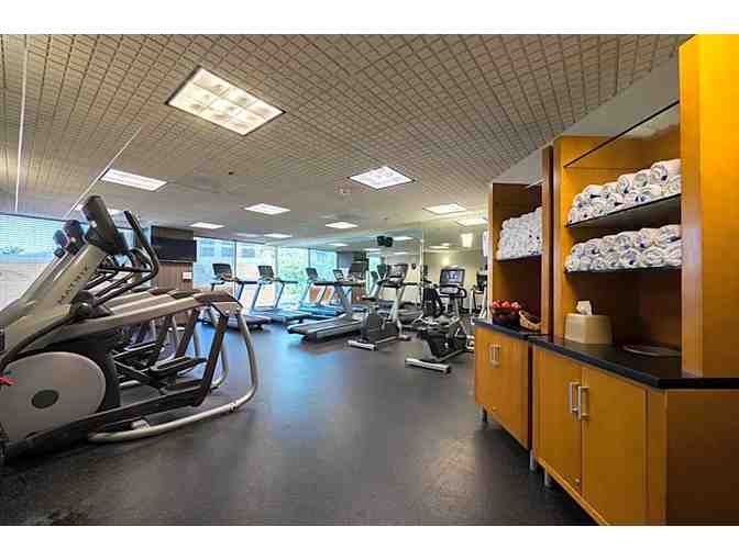 CA - Anaheim - Marriott Suites - Two Night Getaway