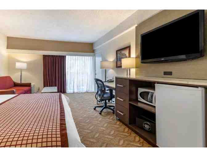 CA - Thousand Oaks - Best Western Plus - 1 Night Get Away