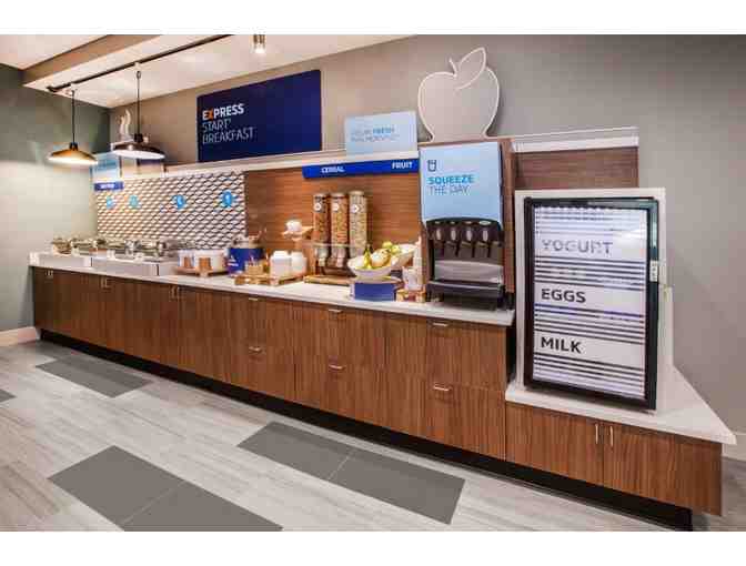 CA - Watsonville - Holiday Inn Express - Two Night Getaway