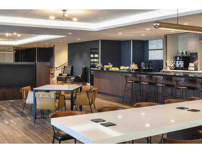 CA - Santa Cruz - Courtyard - One Night Getaway