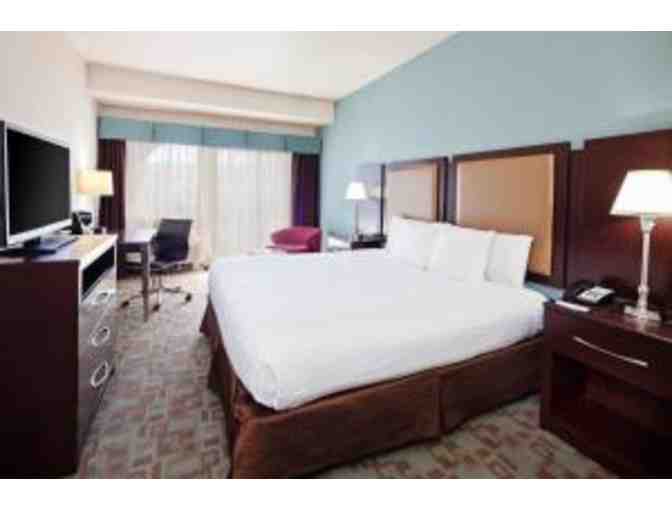 CA - Mountain View - Hotel Vue - One Night Stay