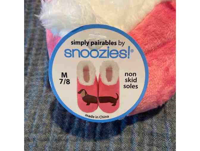 Ladies Pink/Doxie Snoozies Slippers - Size Medium (7/8) - Photo 2