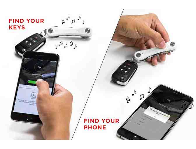 KeySmart Pro with Tile Smart Location