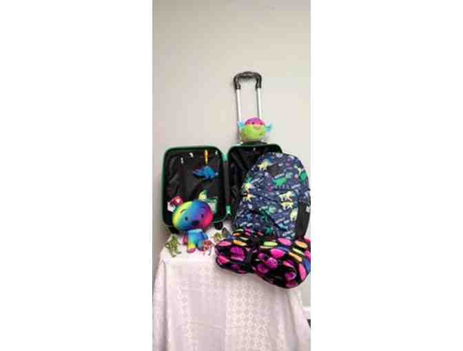 Child's Travel Set - Photo 2