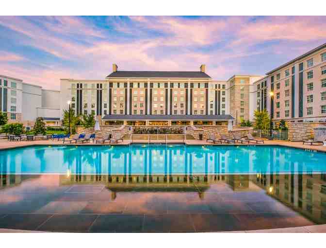 Be a Guest of The King of Rock 'n' Roll - Photo 1