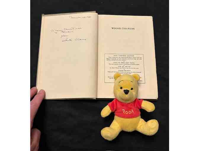 BOOK: 1943, VINTAGE 'Winnie the Pooh' (Date Inscribed)