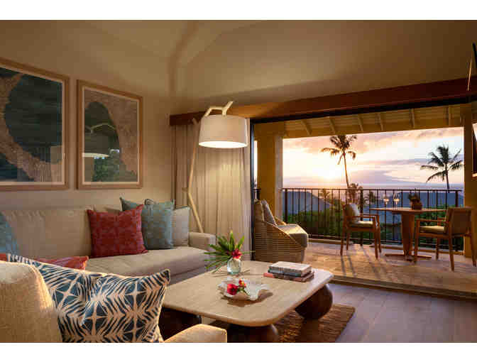 Two Night Stay + Dinner for Two at Hotel Wailea (MAUI)