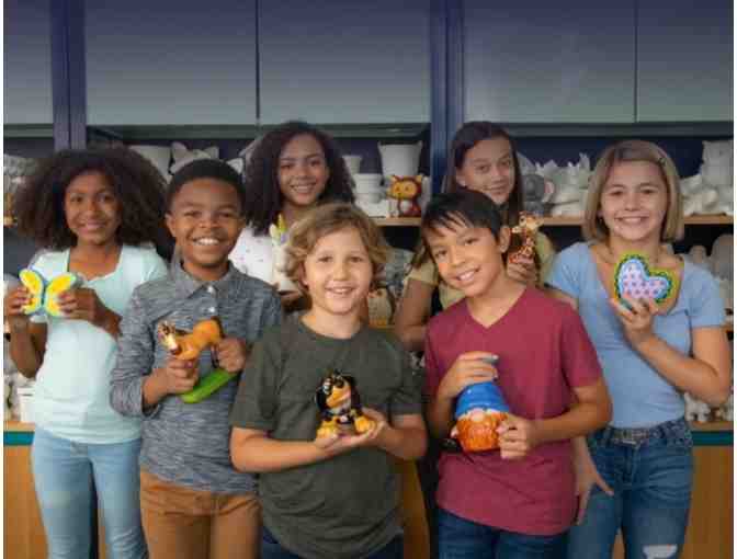 Color Me Mine: Free experience for 2 gift cards to paint a mugs