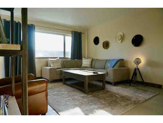 2 nights stay at AirBnb near Joshua Tree!