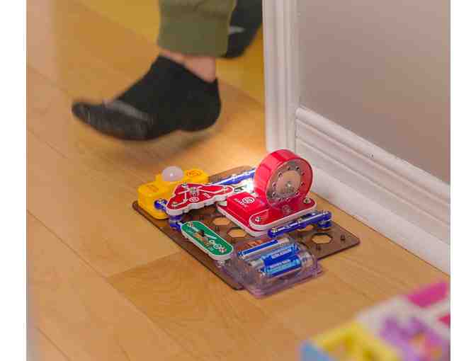 Snap Circuits: Spy Activity Kit