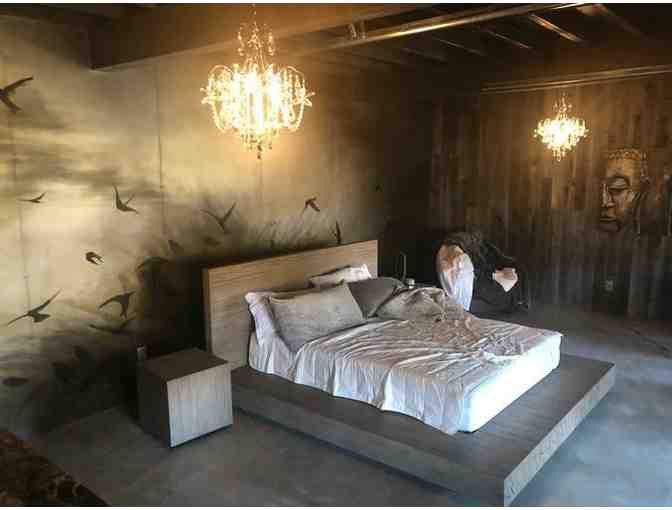 Wine Country Hideaway: 3 Nights for up to 8 People in Pope Valley, Napa County