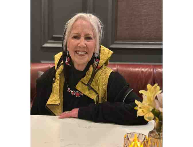 Closet Decluttering & Organizing Session with Carole Lewis - 2 Hours