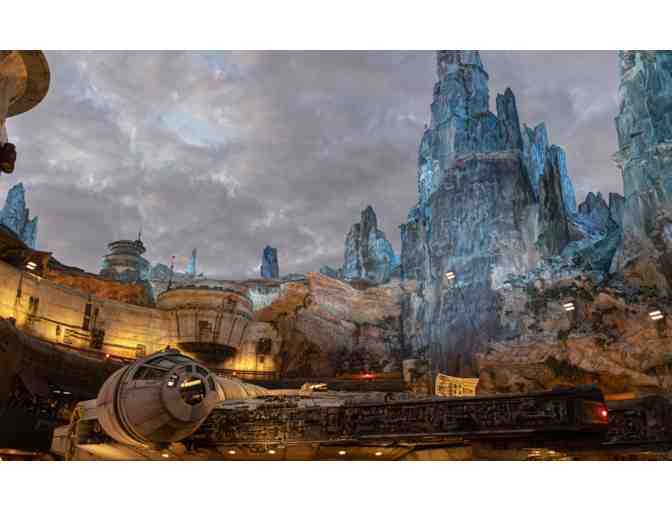 The Disney World Resort Family Adventure 4 Night Stay, 1-Room Hotel Stay for (4)