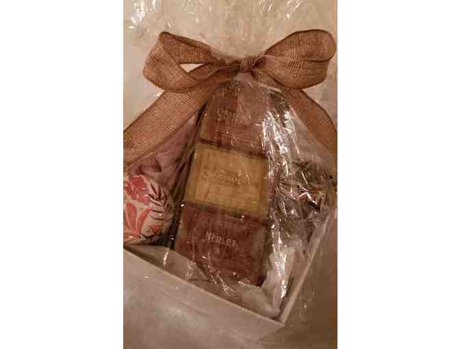 Gift Basket - Small Spa - Photo 1