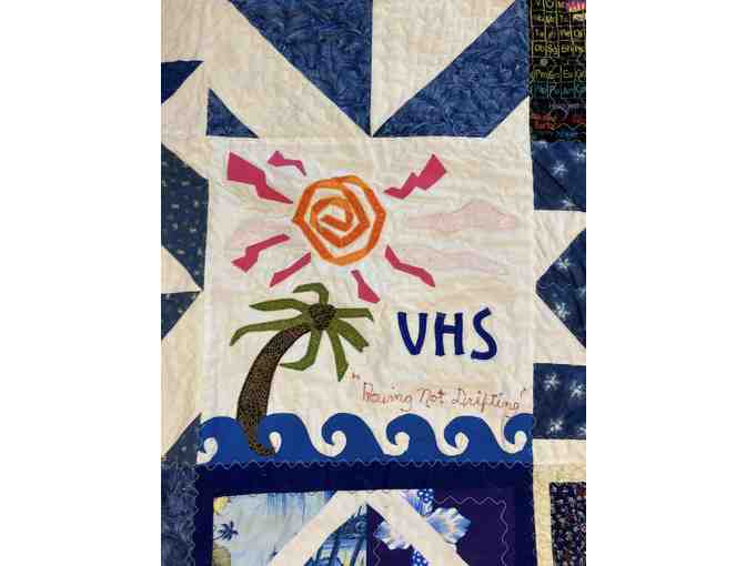 Handcrafted Venice High Themed Quilt