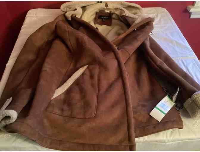 BEAUTIFUL NEW with TAGS Coat