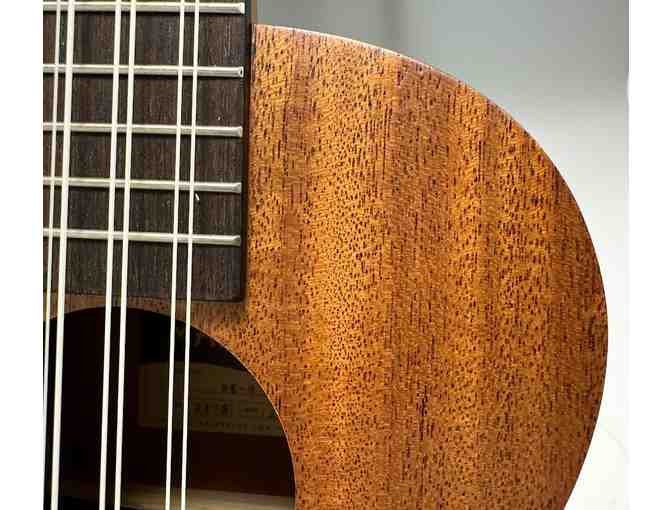 Hanalei Strings Ukulele