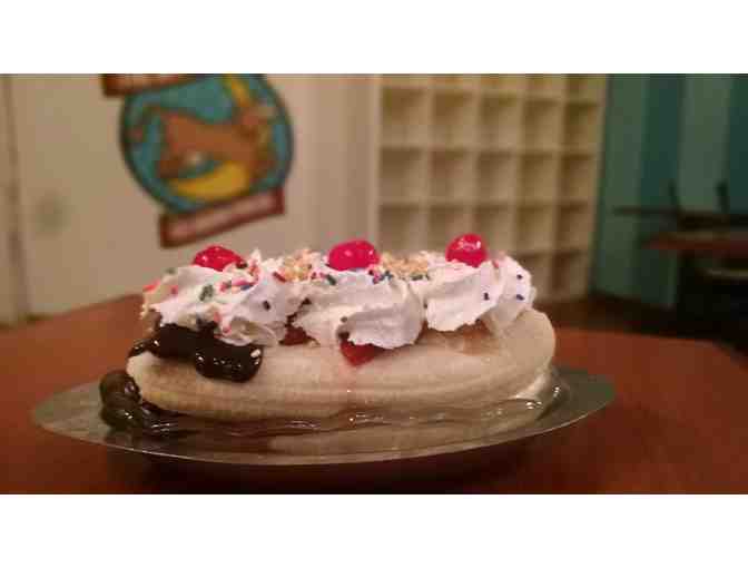 One Hour Party for 15 at Brown Cow Ice Cream Parlor