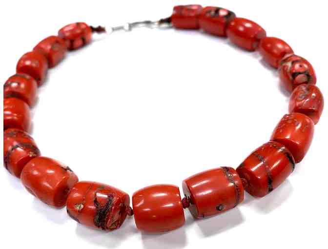 Red Bead Necklace (Unknown)