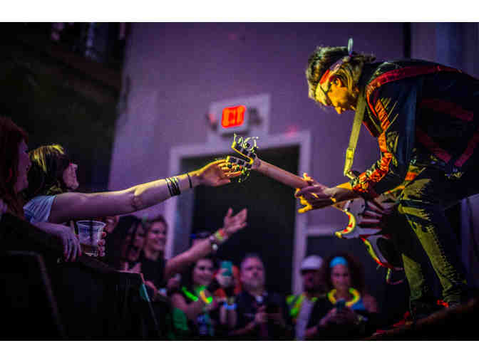 2 tickets to see The Legwarmers at the Recher - Photo 3