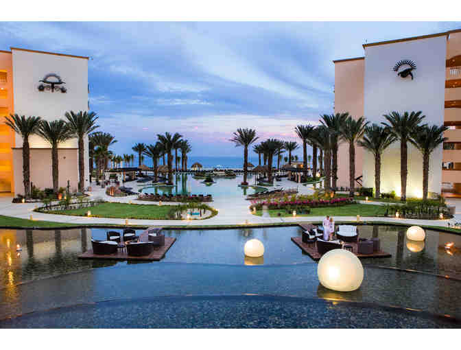 Mexico: Five Days and Four Nights at the Hyatt Ziva Los Cabos
