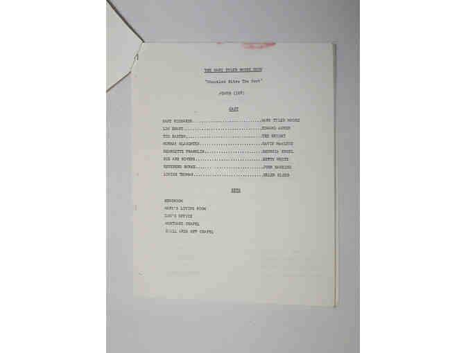 Mary Tyler Moore-signed 'Chuckles Bites the Dust' script