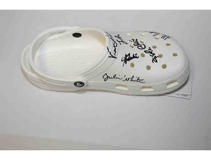 Rachel Dratch, Vanessa Williams, Julianne Hough & full Broadway cast-signed POTUS crocs