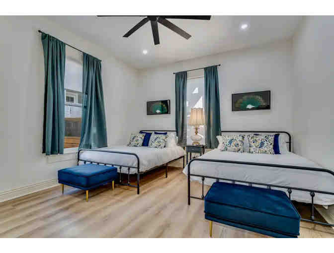 Week long stay at modern Victorian condo in San Diego