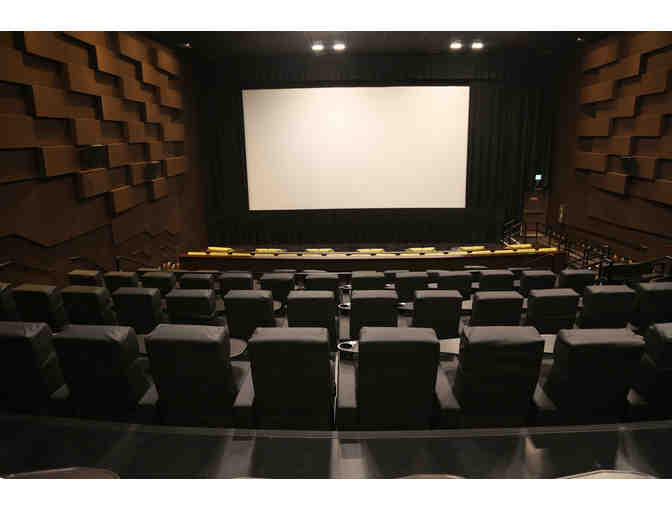 LOOK Dine-In Cinemas - Photo 1