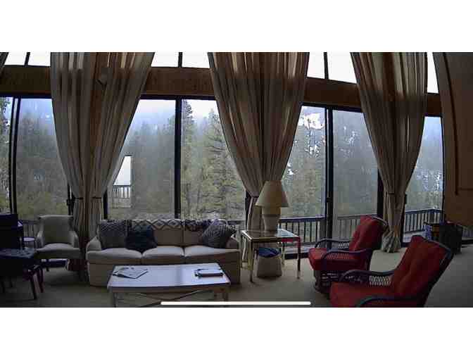 2 Night Stay at Pine Mountain Home