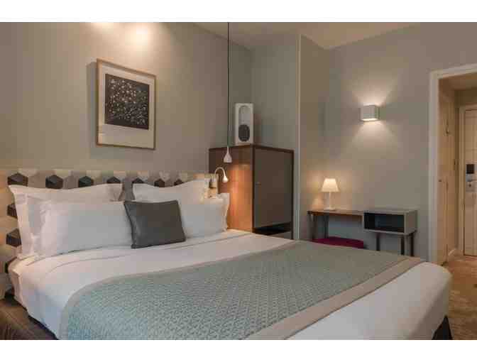 3 Nights + Michelin Lunch in Eiffel Tower