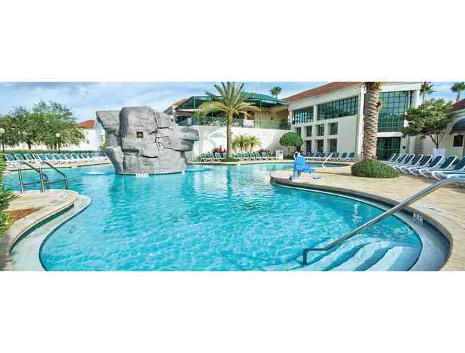 Disneyworld Golf Stay and Play with 3 nights in Orlando! 4.5 star rated resort!