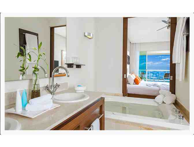 Enjoy 7-Nights at Grand Mayan Nuevo Vallarta | Top Rated 4.5 STAR RESORT