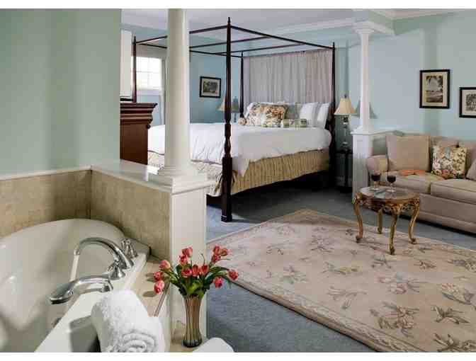 Enjoy 4 night stay at Hampton Terrace Bed & Breakfast Inn, MA 5* RATED + $100 Food