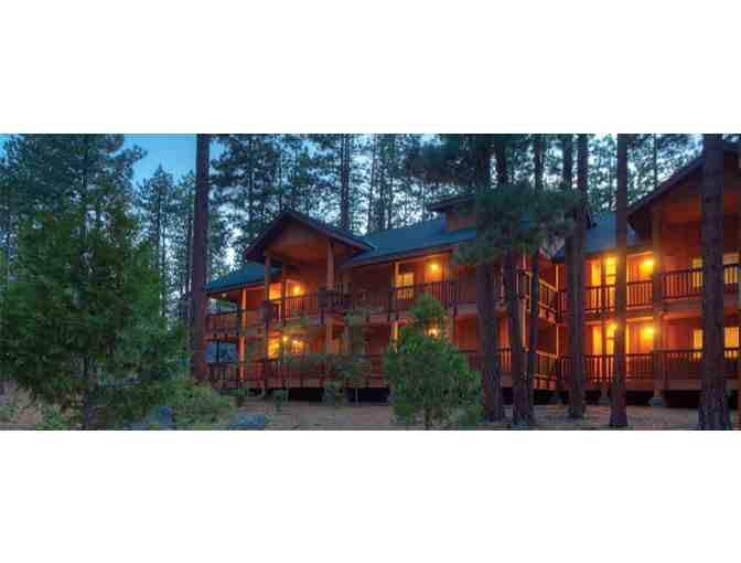 Enjoy 4 nights South Lake Tahoe Luxury Condo 4.7 Star + $100 Food