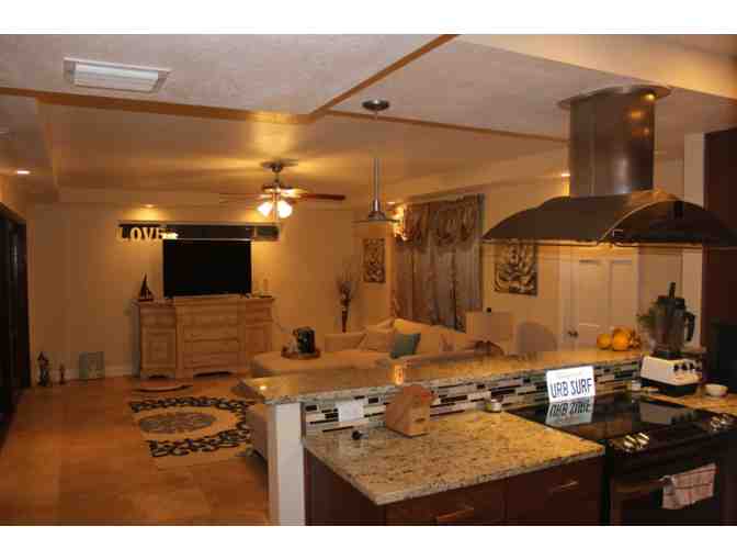 Enjoy 30 Days Luxury Daytona 3 bed Beach House + $100 Food Credit - Photo 4