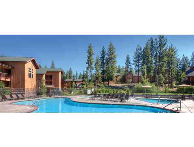 Enjoy 4 nights South Lake Tahoe Luxury Condo 4.7 Star + $100 Food