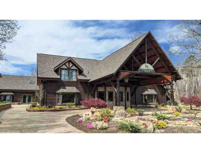 Enjoy 3 nights luxury Timber Rock Lodge Oneida,TN 4.8 star