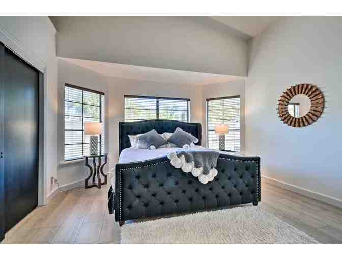 4 night luxury Scottsdale Arizona Pool Home + Spa Package