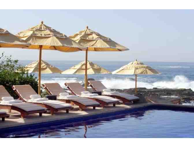 4 Night Stay in 3-Bedroom Casona with $500 Spa Credit in Esperanza, Cabo