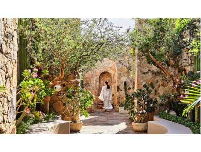 4 Night Stay in 3-Bedroom Casona with $500 Spa Credit in Esperanza, Cabo