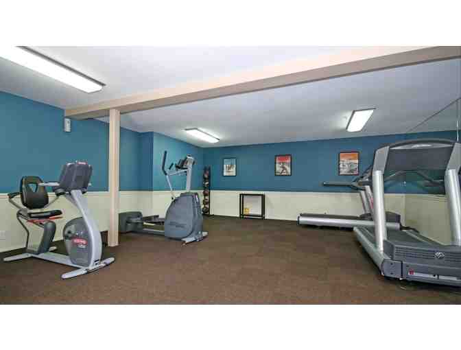 Enjoy 4 night 2 bed Condo San Diego + Golf Adventure