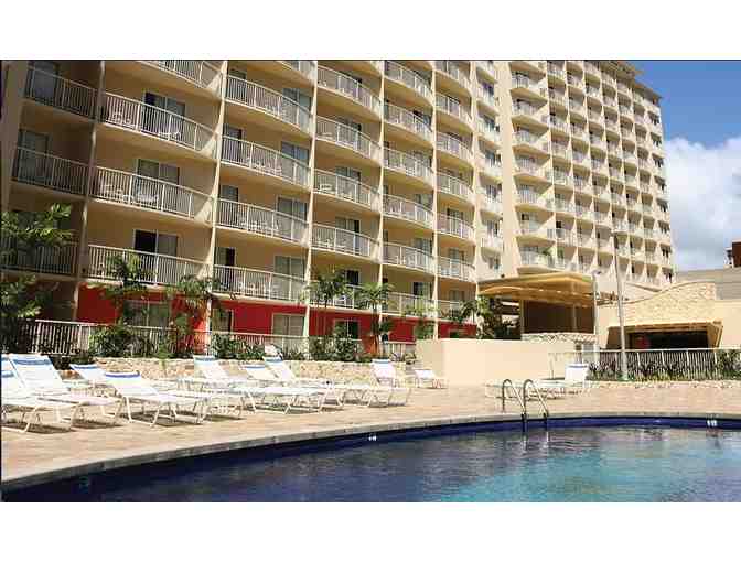 Enjoy 3 Night Stay at Club Wyndham at Waikiki Beach Walk