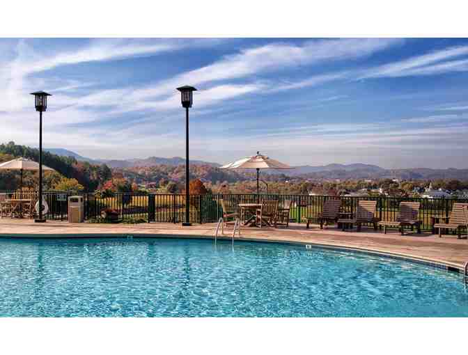 Enjoy 3 Night Stay at Club Wyndham Smoky Mountains