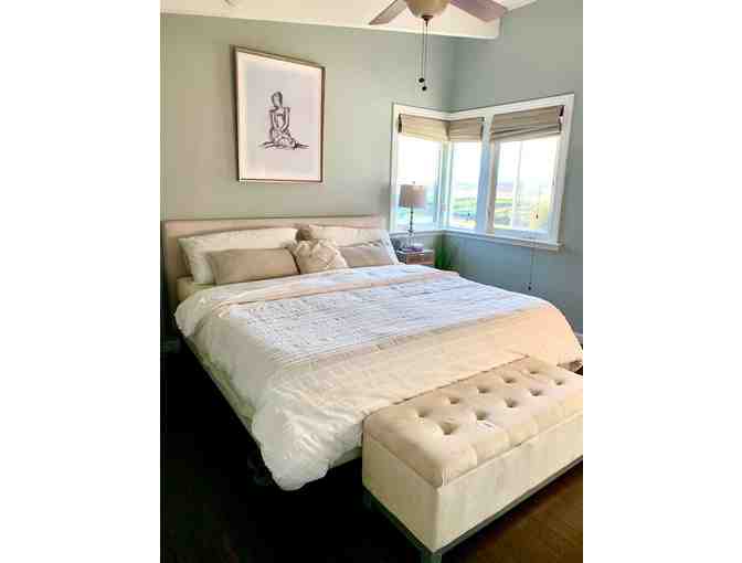 5-Night Napa Valley Waterfront Stay + Sunrise Hot Air Balloon Ride + Gift - Photo 7