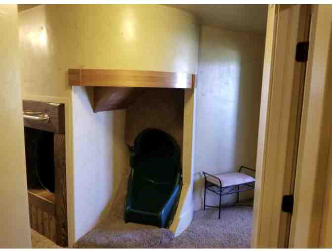 5 Night Stay in a Luxury 9 Bedroom Retreat in Bear Lake, Utah for up to 20 guest! + Gift - Photo 14