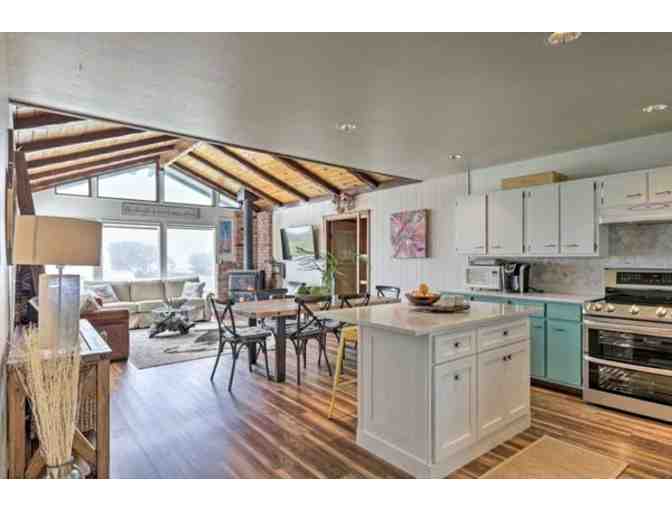 7-Night 3 Bedroom Oahu Oceanview Home + Horse Back Riding Experience + Gift - Photo 10