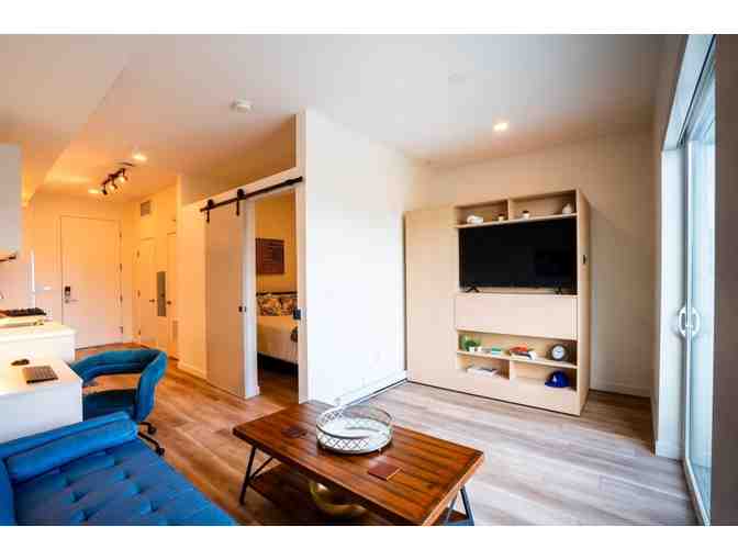 8-Night San Diego Seaworld & Hollywood Studios Adventure Package + Gift - Photo 6