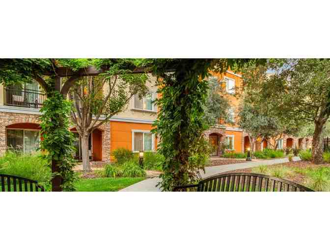 Enjoy 4-Night Luxury Napa Valley Escape + Wine Blending Experience for 2 + GIFT - Photo 5