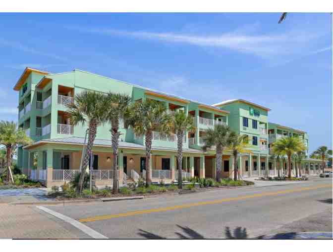 Enjoy 4 nights Holiday Inn Express Saint Augustne, Fl 4.5* rated + $100 Food + Gift - Photo 1